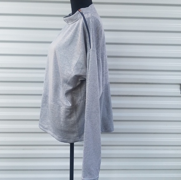 Champion long sleeve grey sweatshirt - Picture 3 of 7